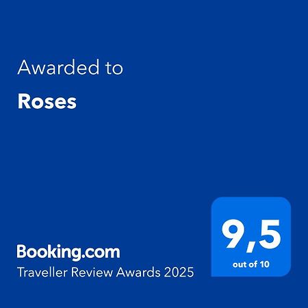 Roses Apartment Peraia  Ngoại thất bức ảnh