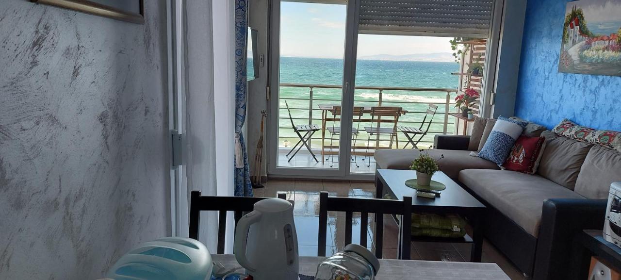 Roses Apartment Peraia  Ngoại thất bức ảnh