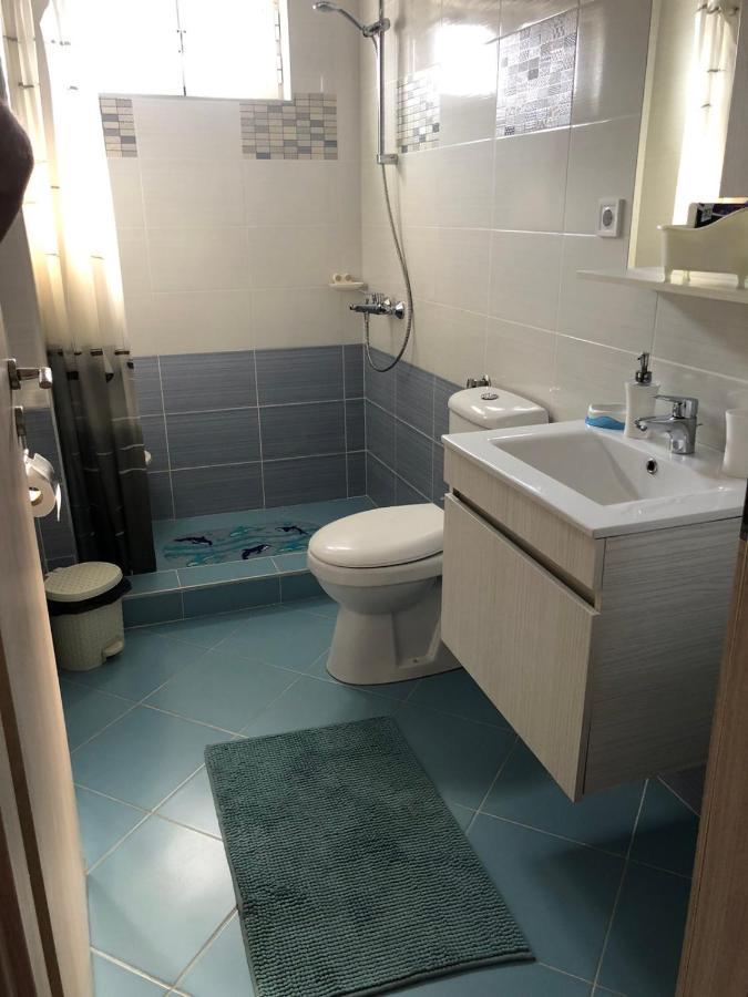 Roses Apartment Peraia  Ngoại thất bức ảnh